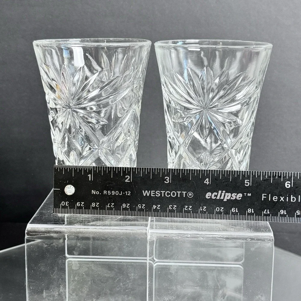 (2) Anchor Hocking Retired Wexford Small Fluted Glasses Clear Cut Glass EUC‎